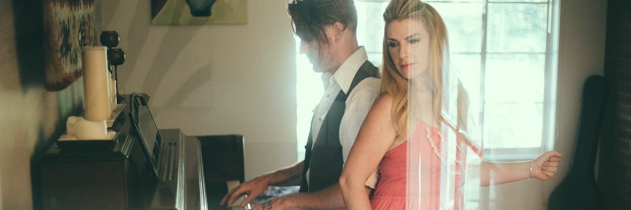 DavidandDevine's profile banner image