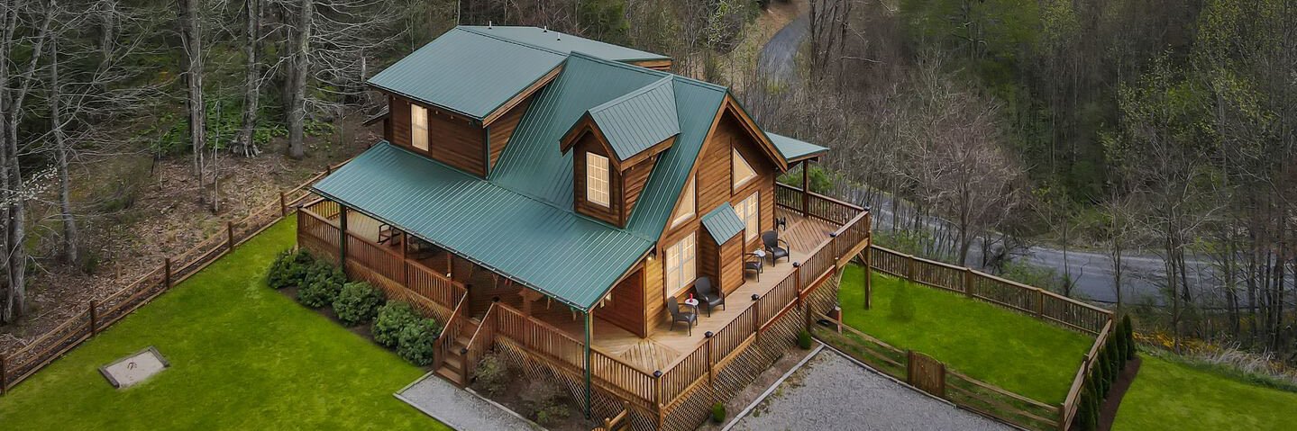 Josh & JD BFF Roommate Getaway banner