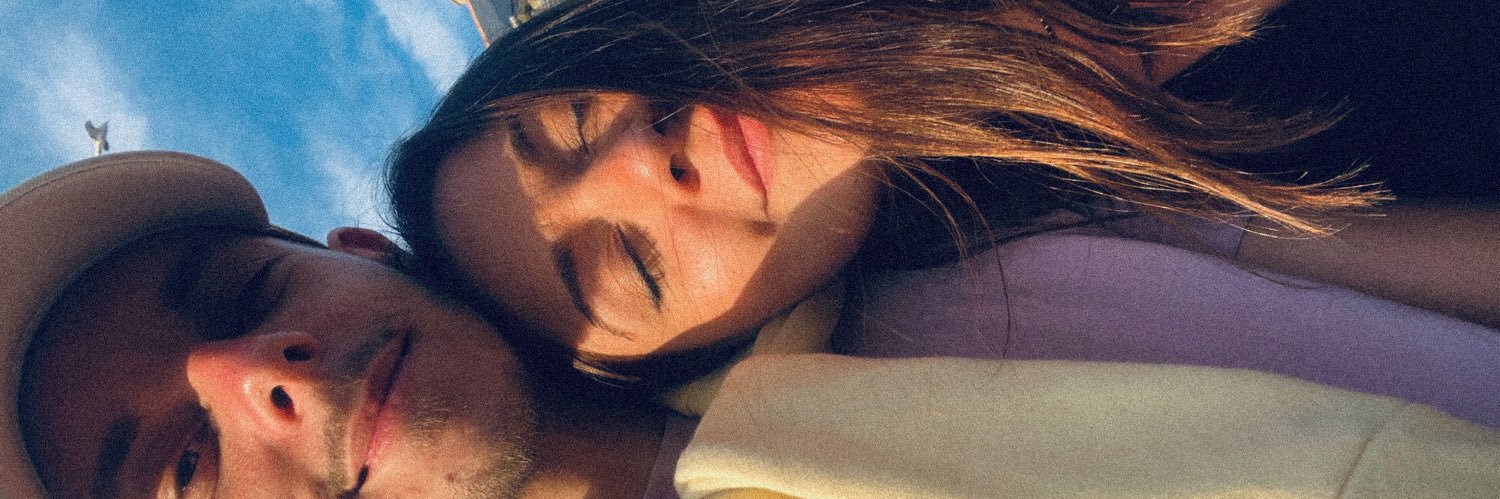 laura_vnt's profile banner image