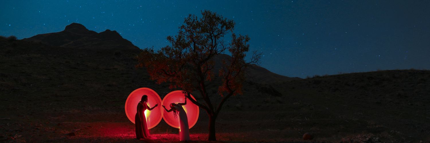 Ali_lightpaint banner