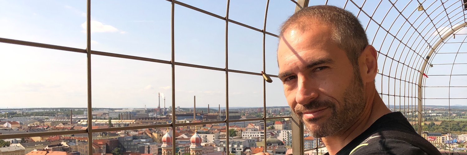 ORIOLPAGES's profile banner image