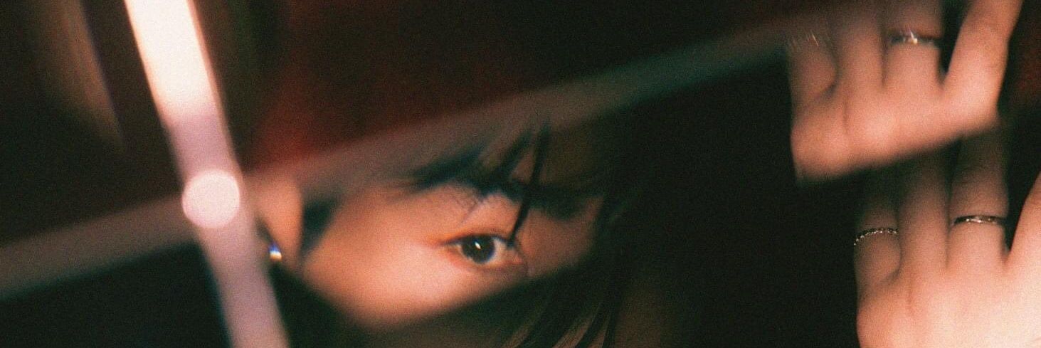 ɒsнɨ✞ä⁺ banner