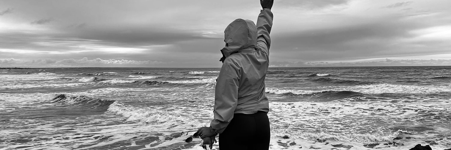 ValenReinaldi's profile banner image