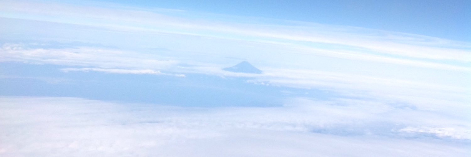Yasmin Canvin banner