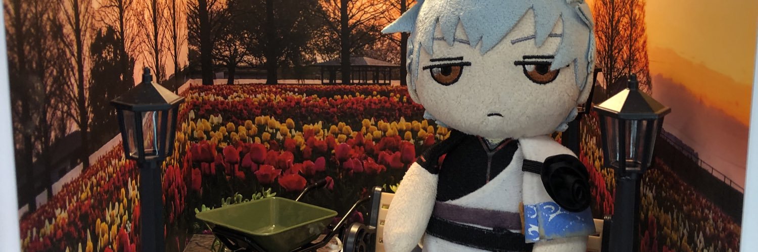 crescent127's profile banner image