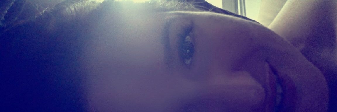 isabeldelmoral's profile banner image