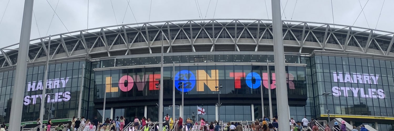 goIdenIwt_'s profile banner image