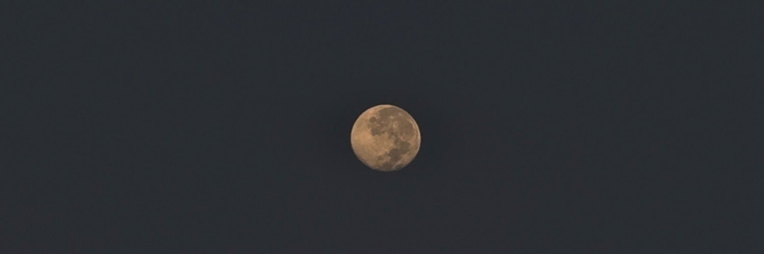 e_70ii's profile banner image