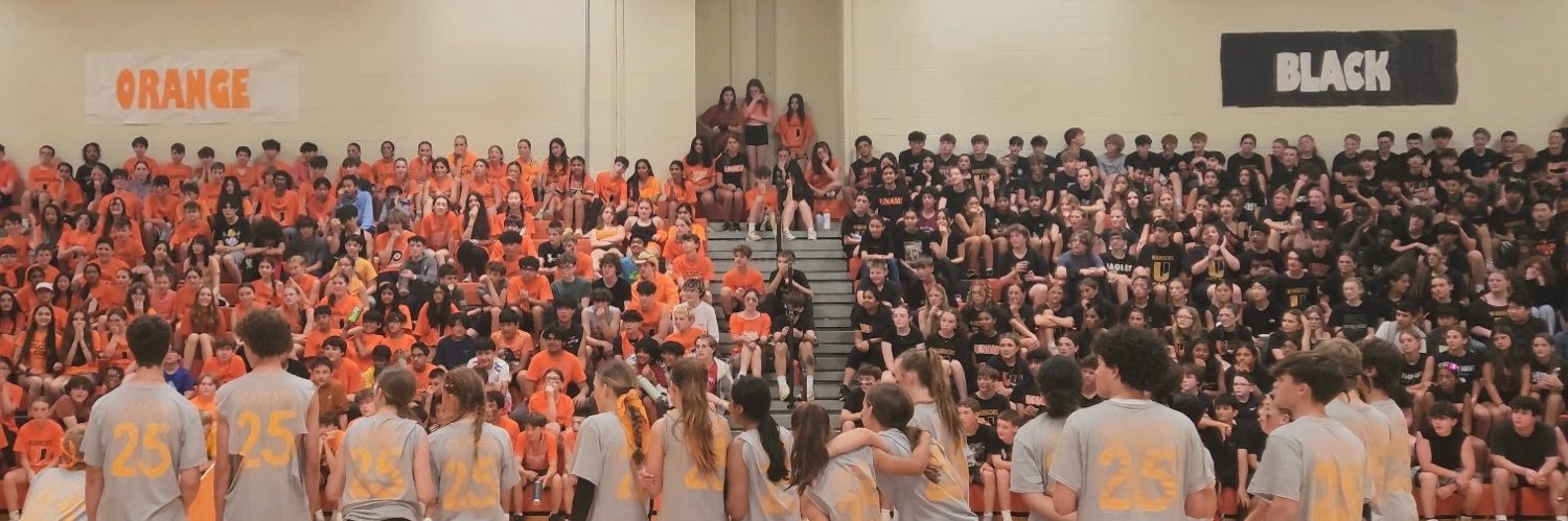 Unami Middle School banner