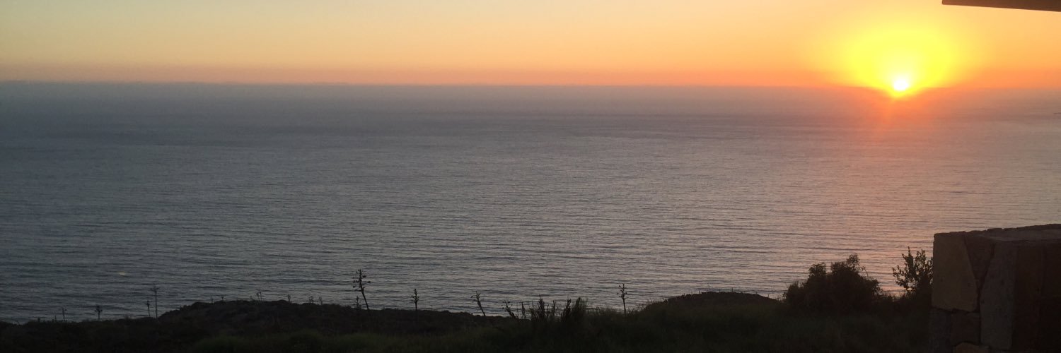 karinameraz's profile banner image