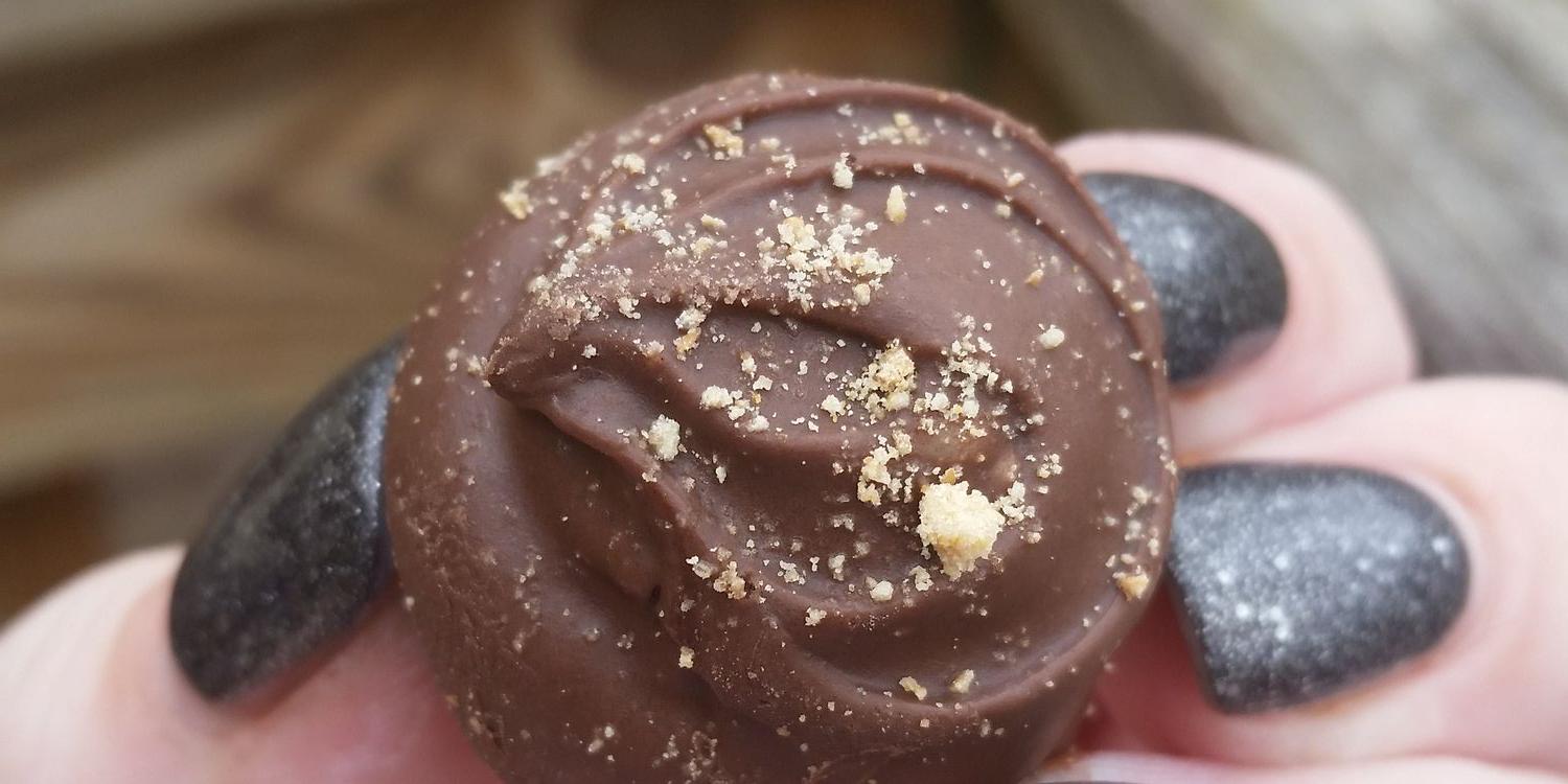 happyhoursweets's profile banner image