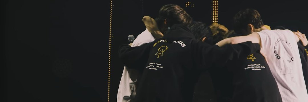 ᴍᴇʀʀʏ banner