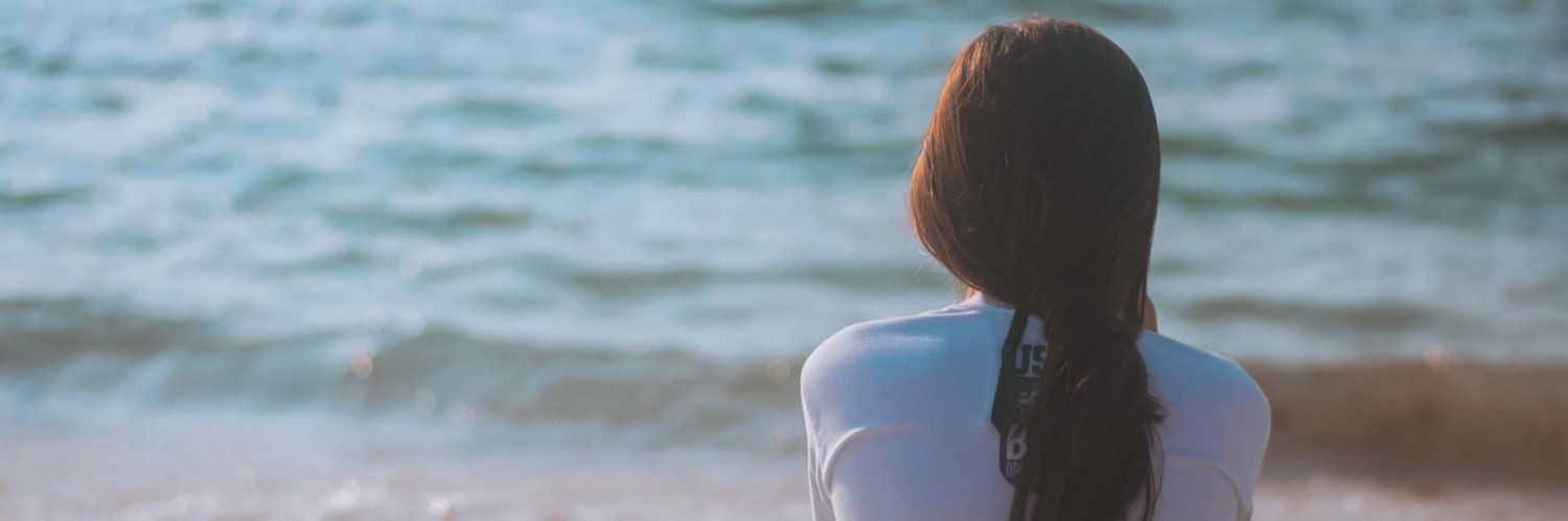 angelieeec's profile banner image