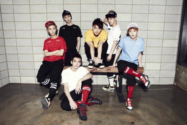 PW_EXOLuhan90's profile banner image