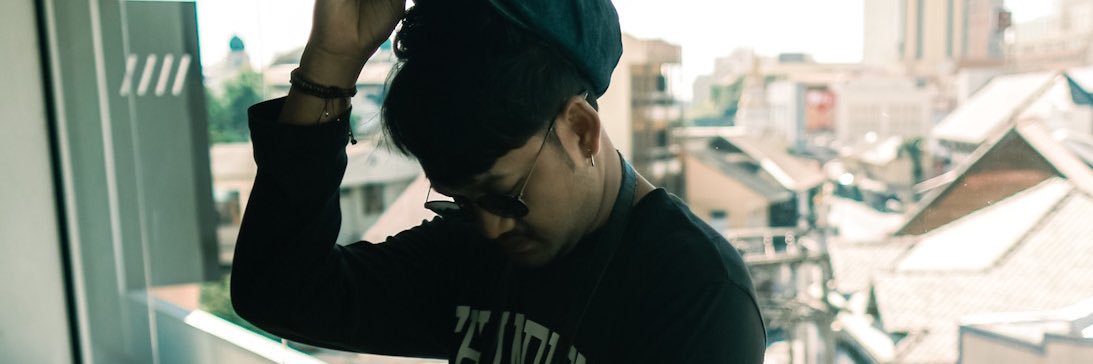 dindanlove's profile banner image