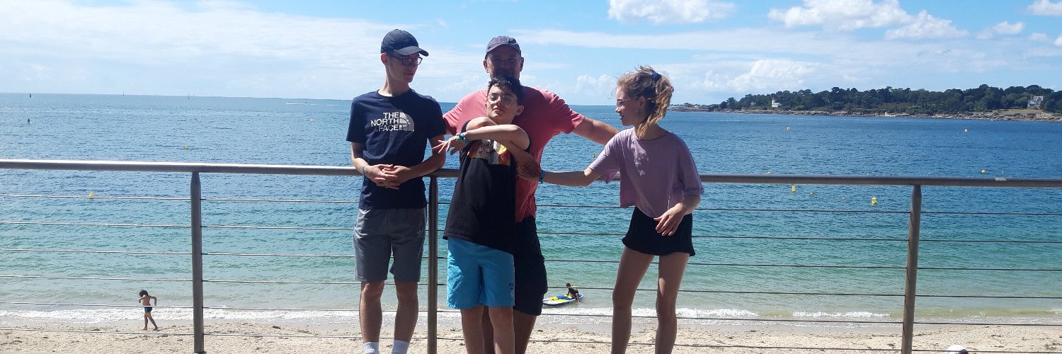 rogpeabody's profile banner image