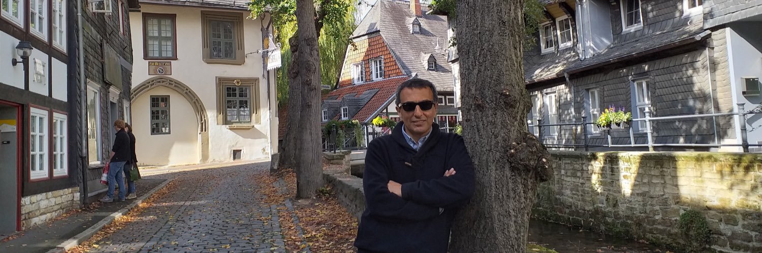 Carlos Del Aguila banner