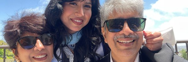 drvikaskohli Profile Banner