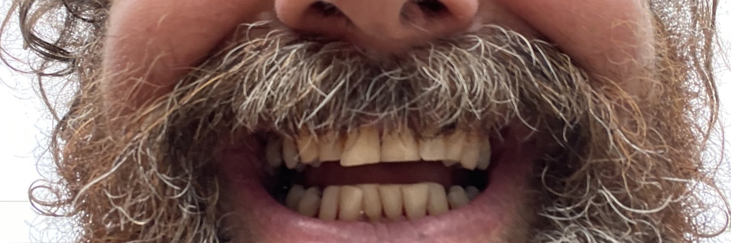 GrinningIdiot's profile banner image