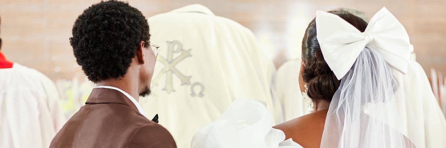 I S I O M A👑 banner