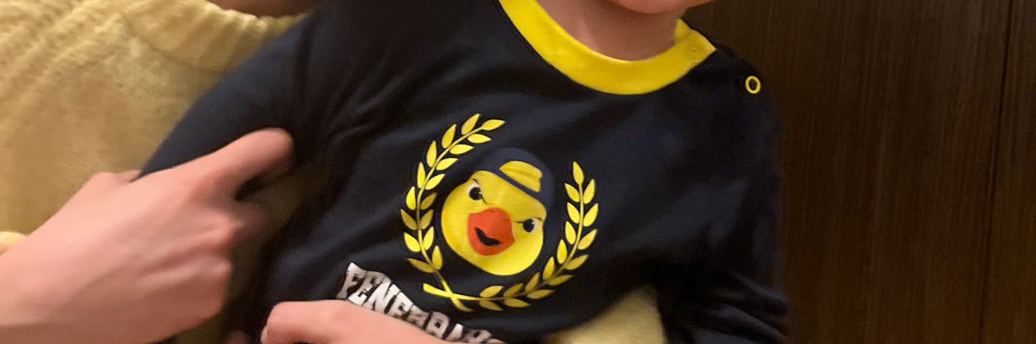 ebruuuyr's profile banner image
