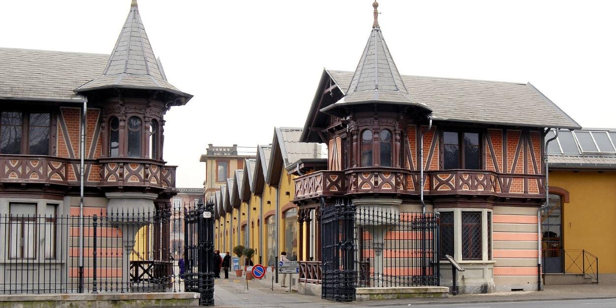 Leumann_Village's profile banner image