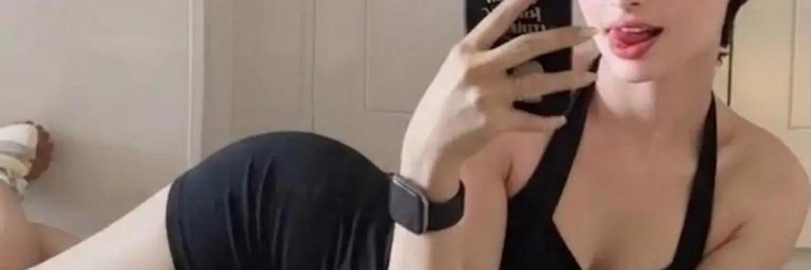 hanyyn12's profile banner image