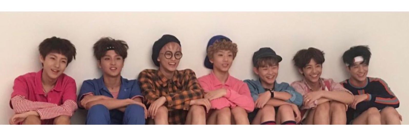 ly banner
