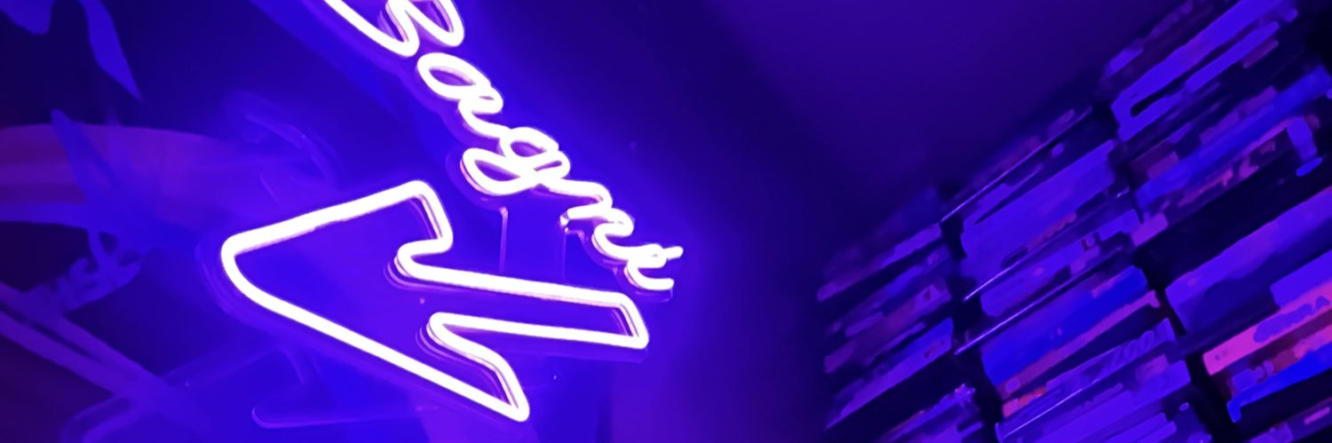Juliamg041's profile banner image