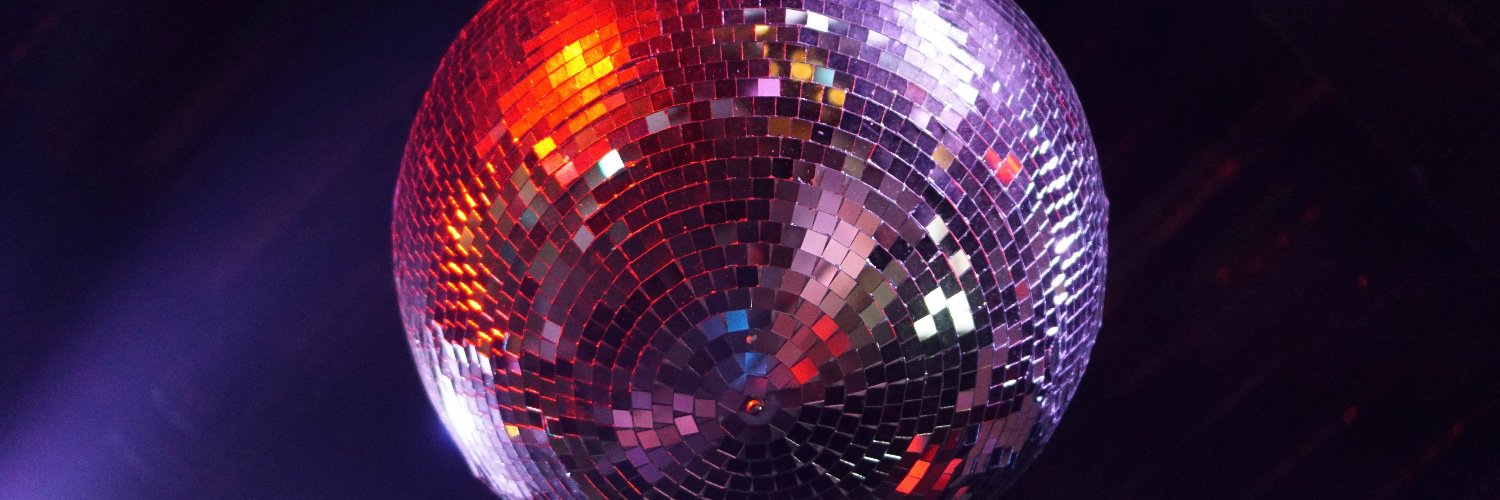 CuriousityClub's profile banner image