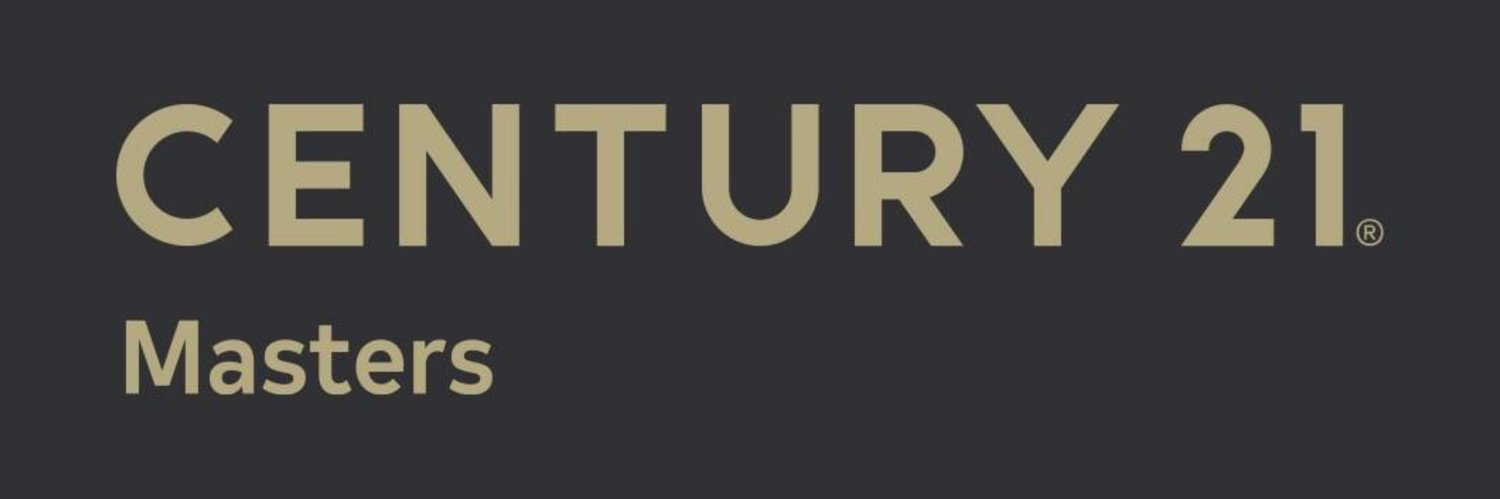Bruce Lloy banner