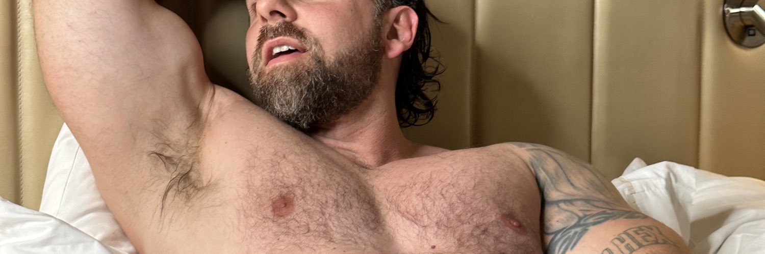 XavierMuscle (28k)💪🏼 banner