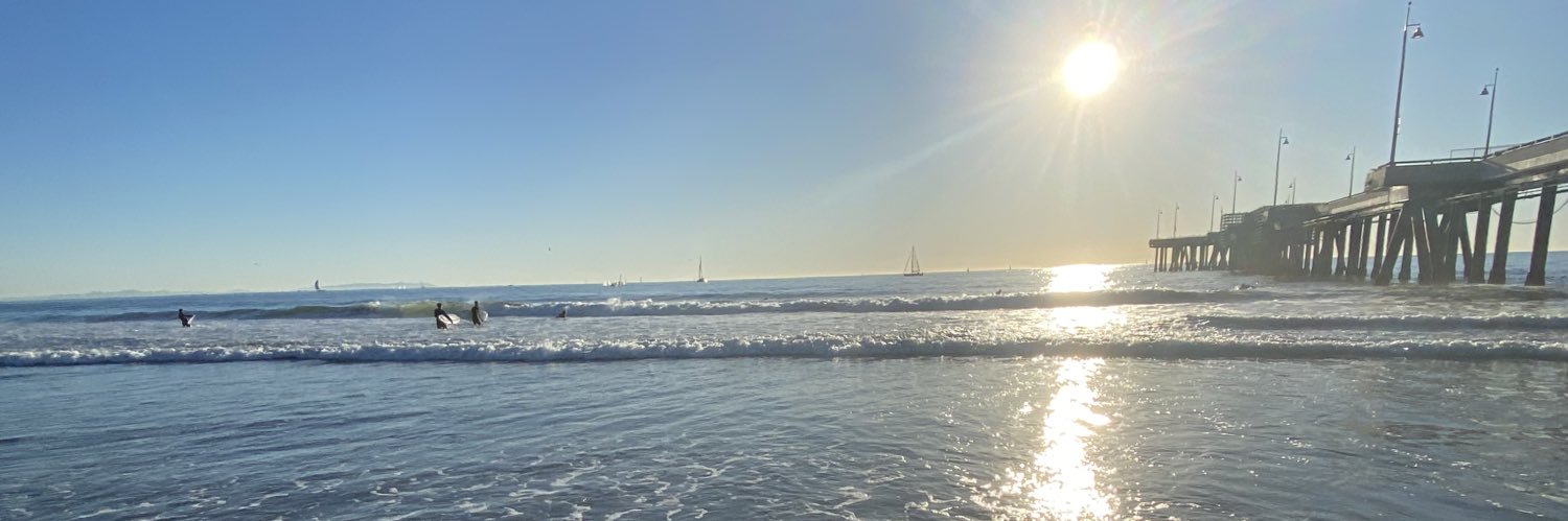 T banner