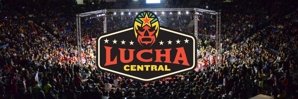 Lucha Central's banner