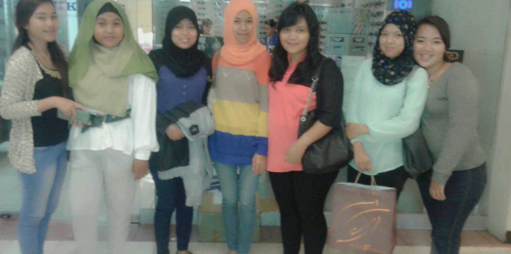 Nurlaely Ikmal banner