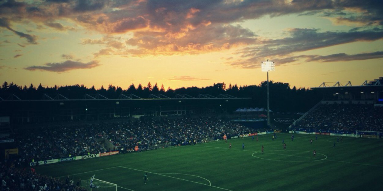 Yvann Thibaudeau banner