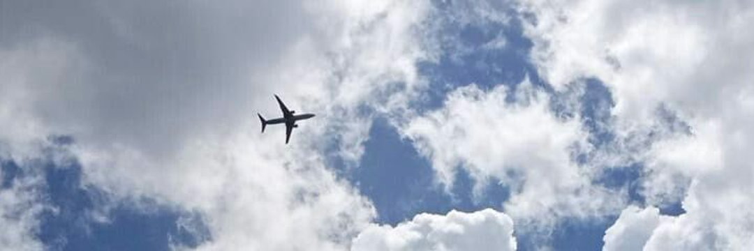 Yasmeen ⚖️ banner