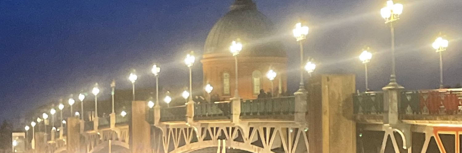 moicestloola's profile banner image
