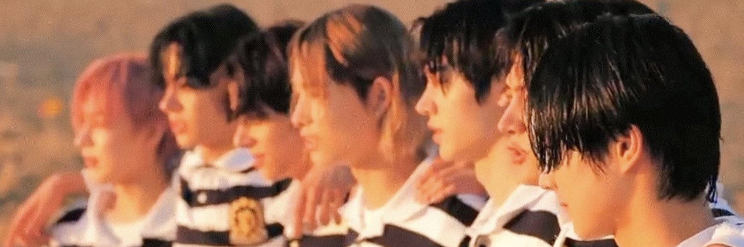 v_sweetnight's profile banner image