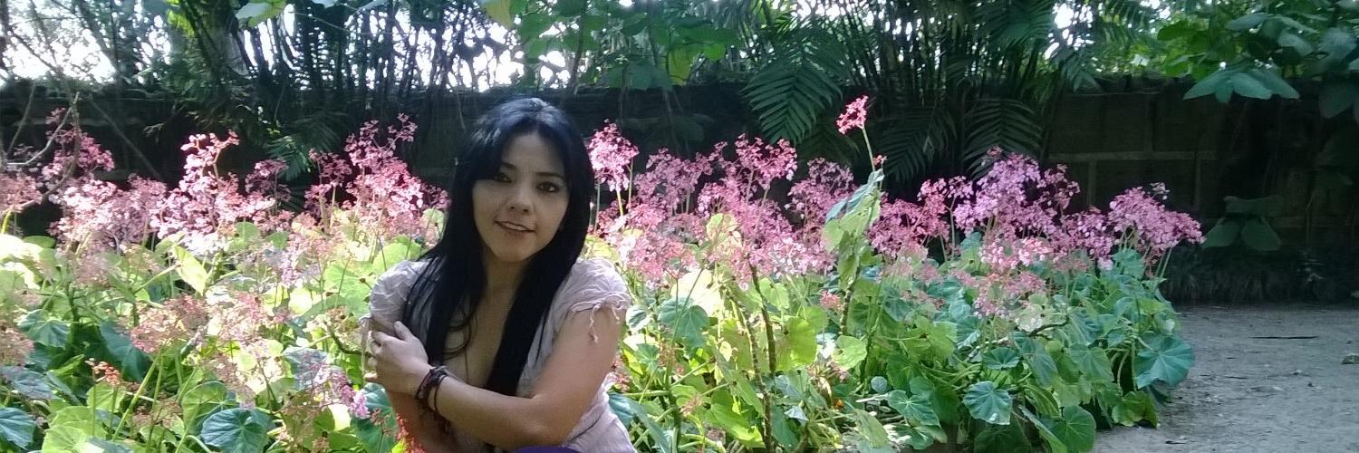 Maite 🕷️🕸️ banner