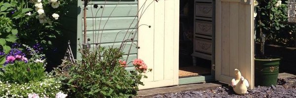 shedwords Profile Banner