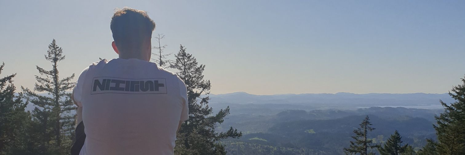 Daniel Leadbitter banner