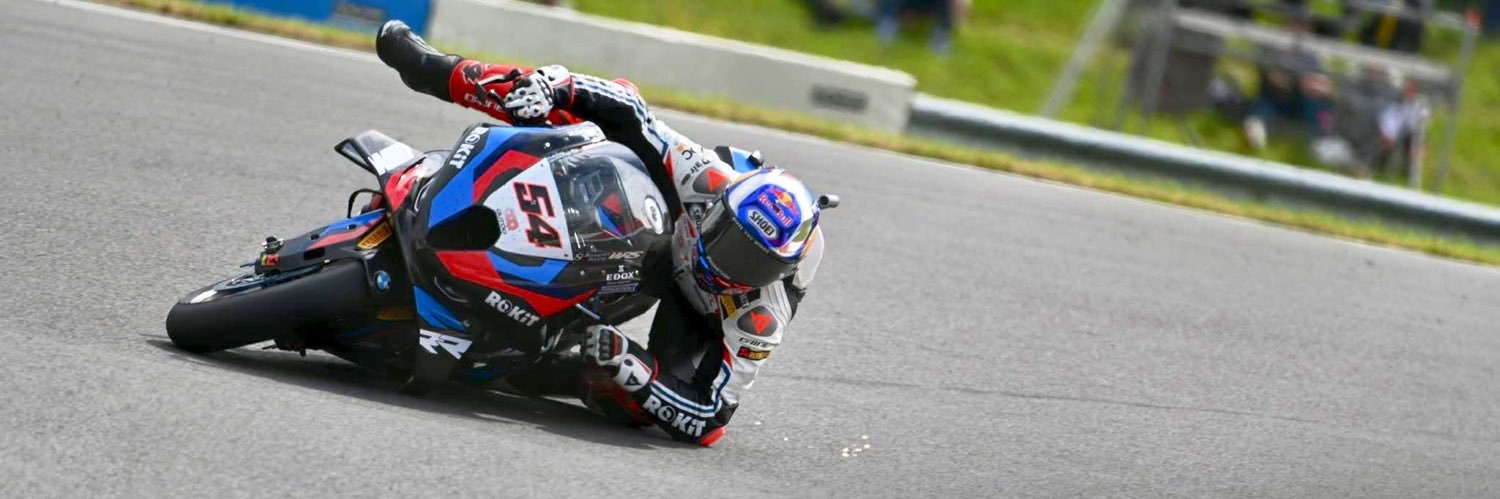 Gavin Elliott banner