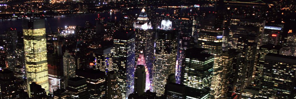 AΛRON LΞVi • banner