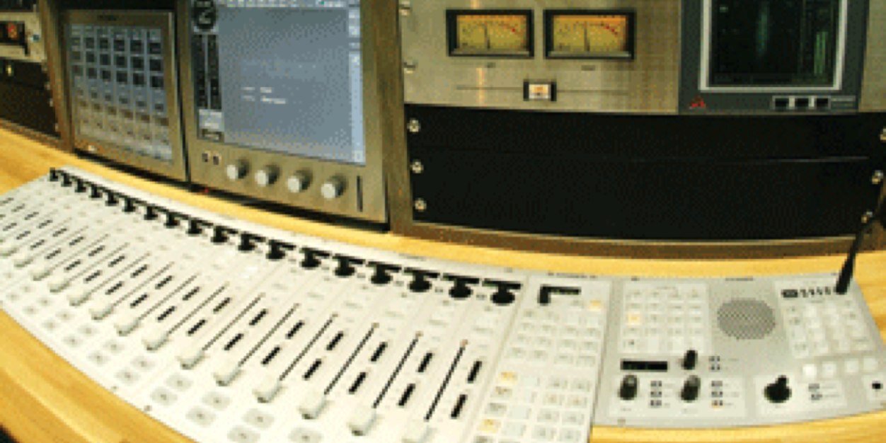 ____N_26's profile banner image