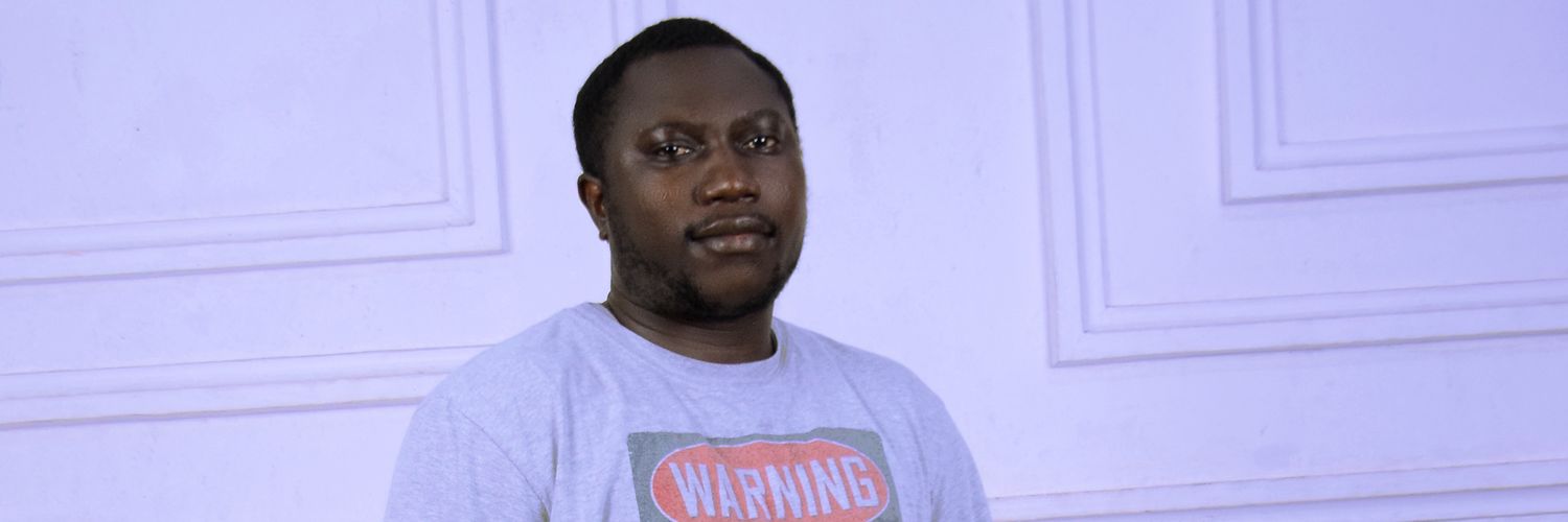 thundhey's profile banner image