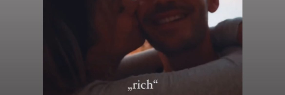 Anaïs 🦋 banner