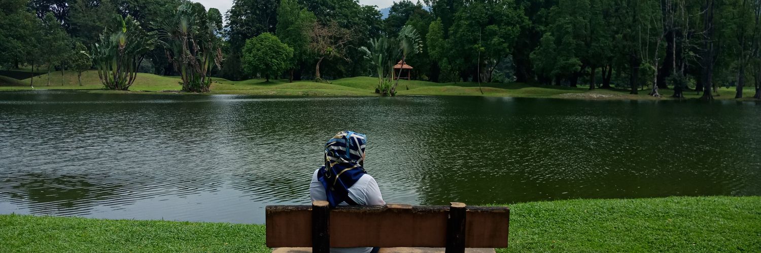 azlienatahir's profile banner image