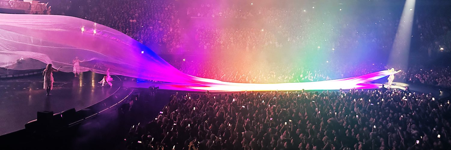 le__dodie's profile banner image