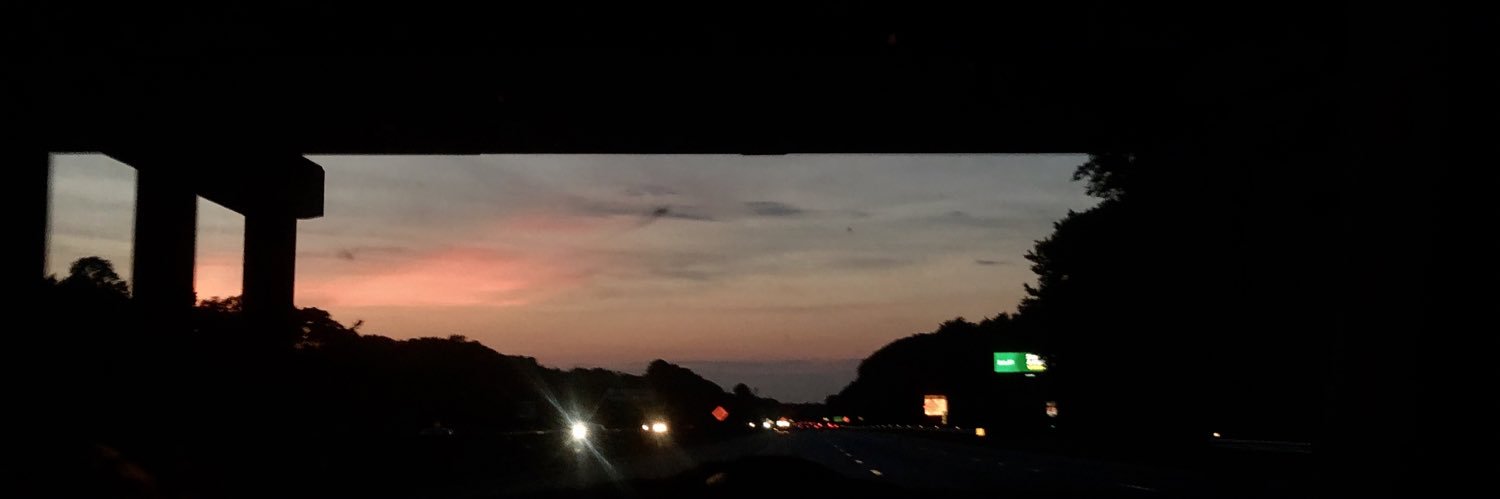 moneymakingmil's profile banner image